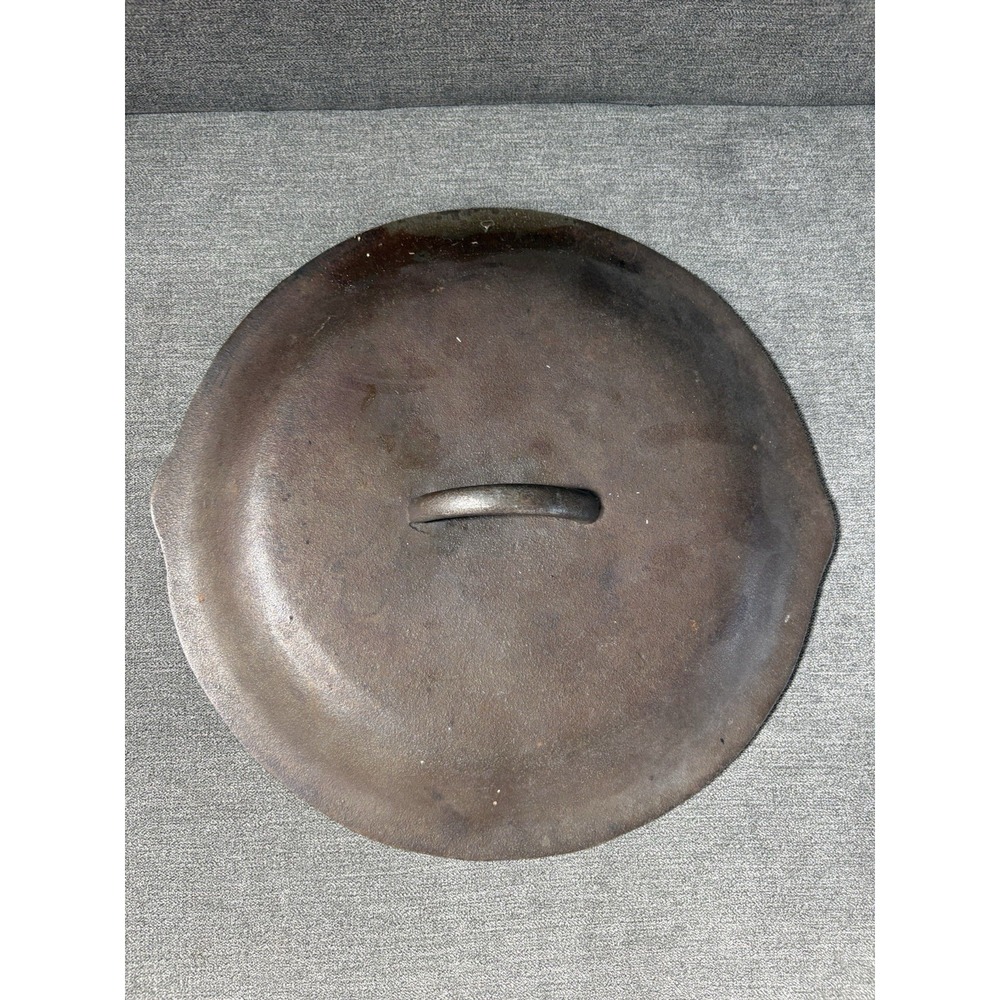 Vintage Cast Iron Double Spout #10 Dutch Oven/Skillet Lid Only